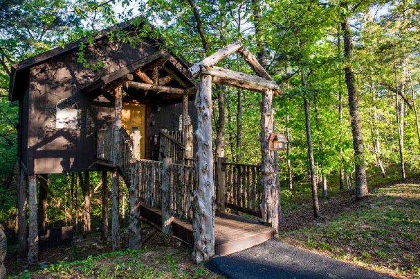 7 hotels that made a childhood dream of a tree house come true
