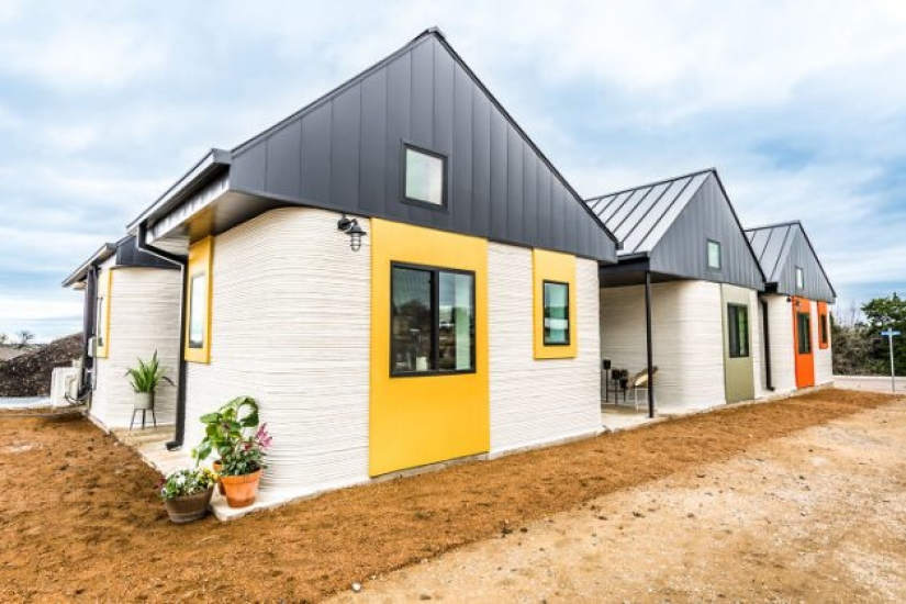 70-year-old homeless man becomes the first person to live in a 3D-printed house
