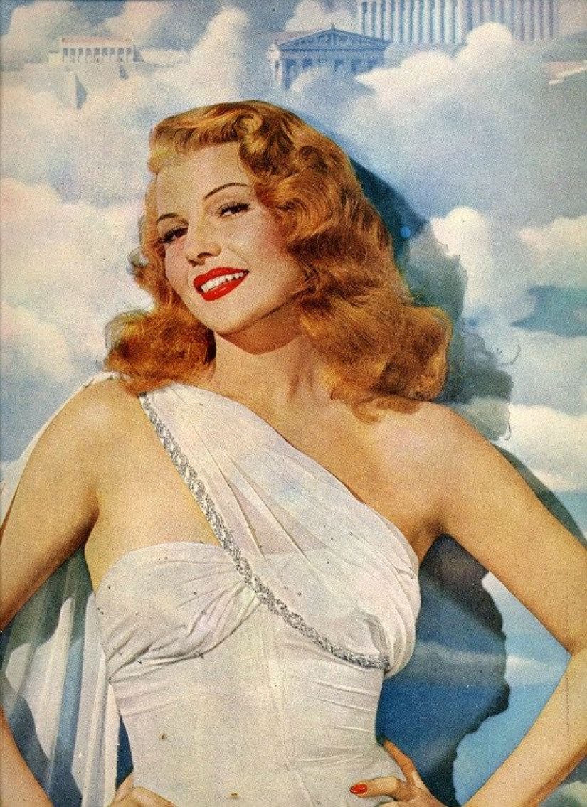 8 classic pin-up beauties from the past