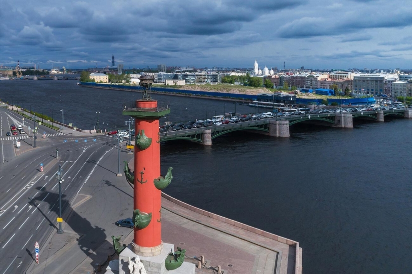 8 puentes más bellos de San Petersburgo