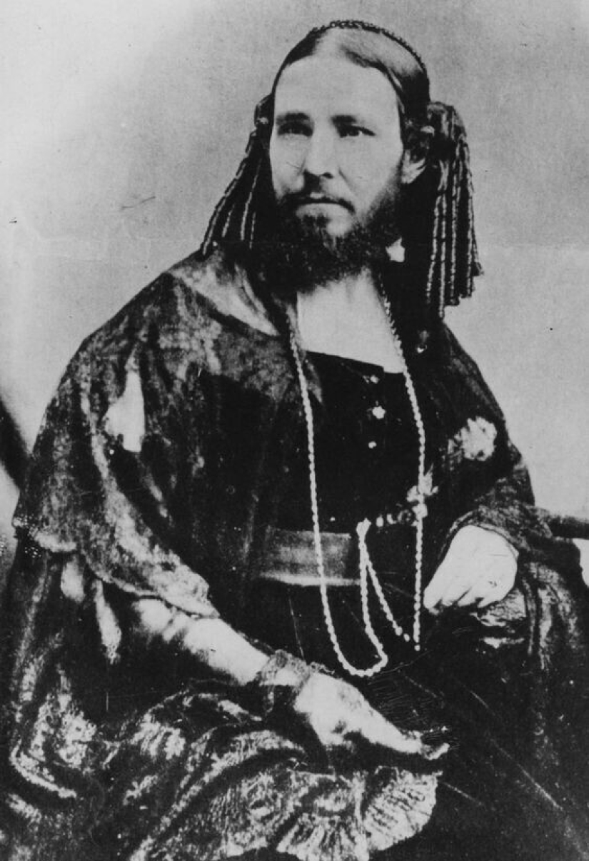 9 "bearded women" who made history