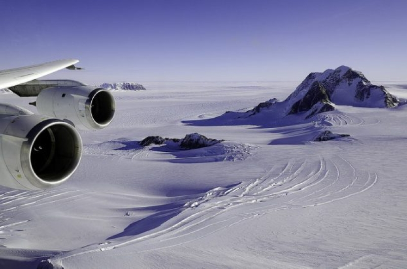 9 Most Astonishing Antarctica Conspiracy Theories