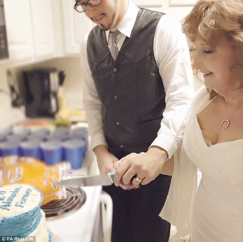 A 71-year-old American woman met a 17-year-old guy at her son's funeral and married him
