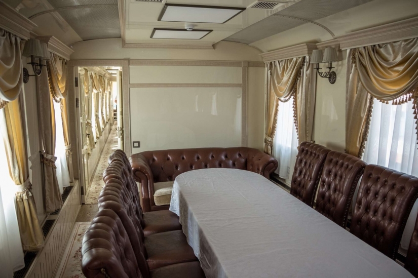 A carriage in which everyone will feel like a VIP: Kazakhs have created a five-star hotel on wheels