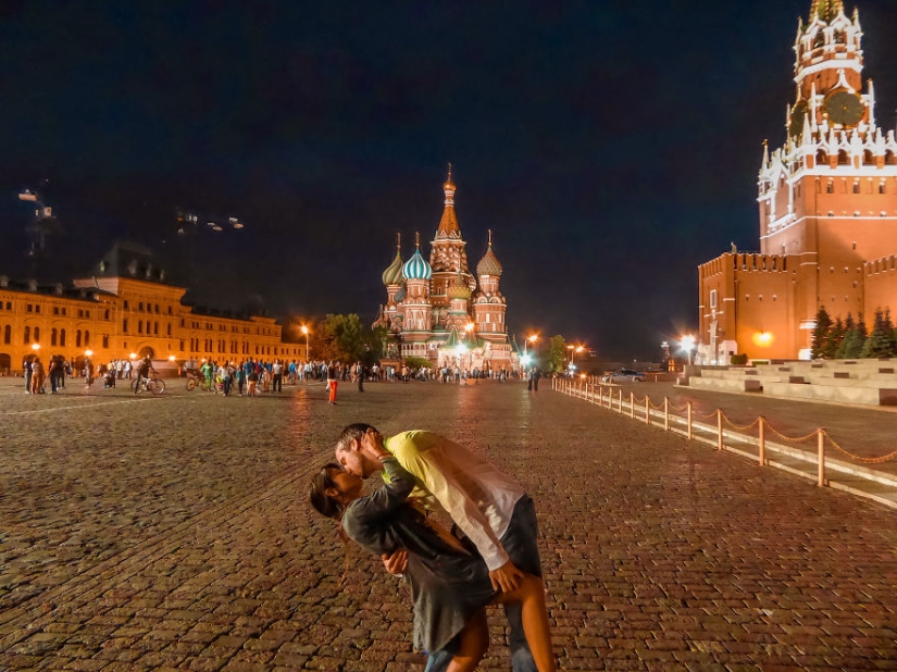 A deep kiss in travel: the story of a long-distance relationship with a happy ending