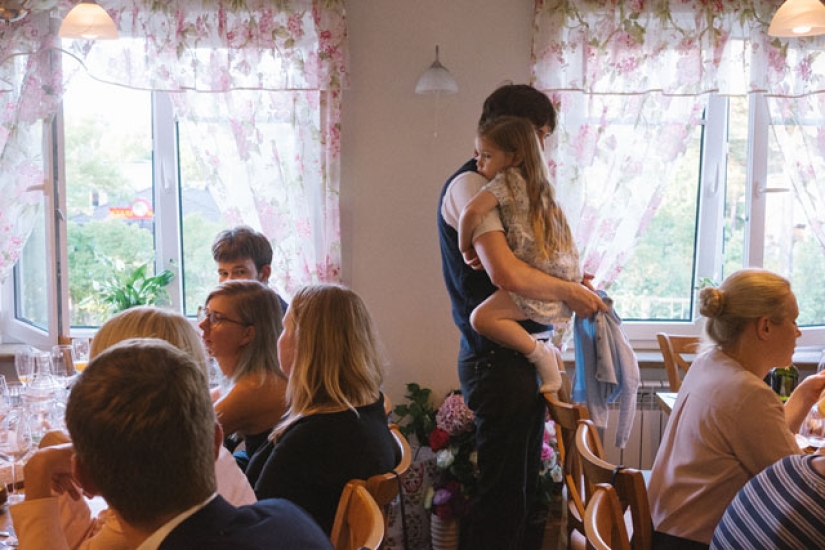 A great way to save money: an Estonian photographer shot her wedding herself