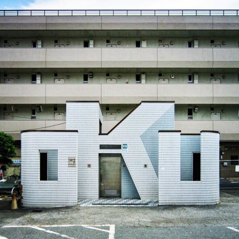 A Japanese man takes pictures of public toilets and calls it a study