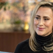 A la mujer le gustaban tanto las selfies retocadas que se obsesionó con la cirugía plástica