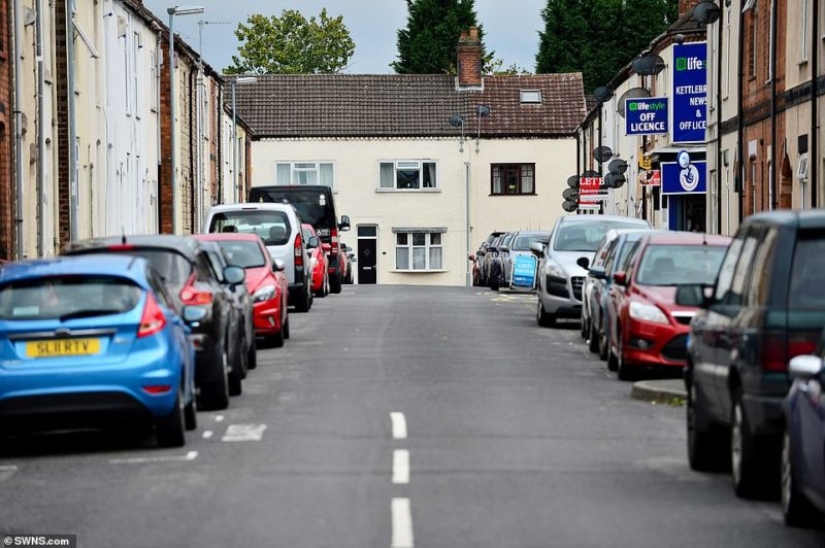 A life-long street: a British woman has lived in one place for 88 years