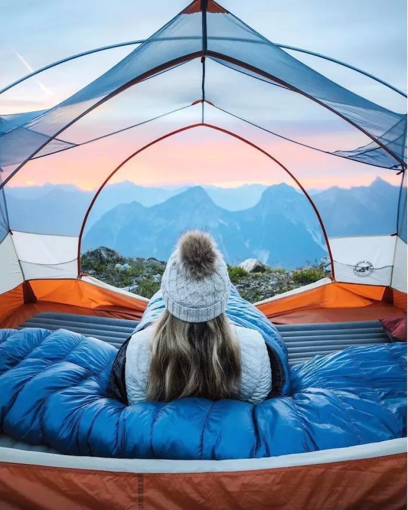 A new trend of wild tourism – tents with transparent walls