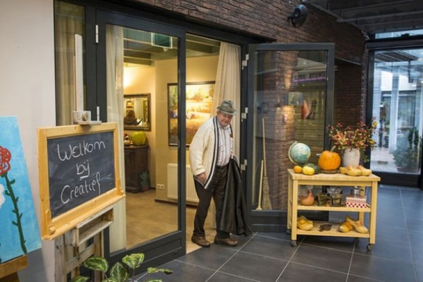 A normal-looking Dutch village in which everyone suffers from dementia