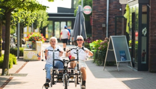 A normal-looking Dutch village in which everyone suffers from dementia