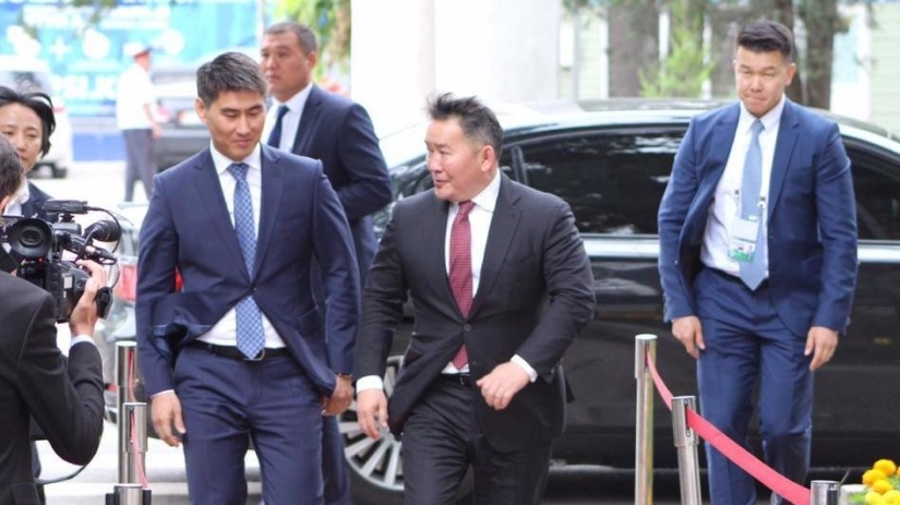 A super hero, not a politician: why the president of Mongolia is the "coolest"