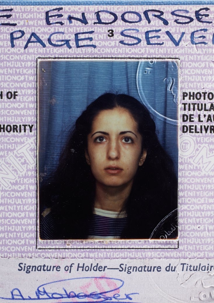 Afsaneh: A woman's life in passport photos