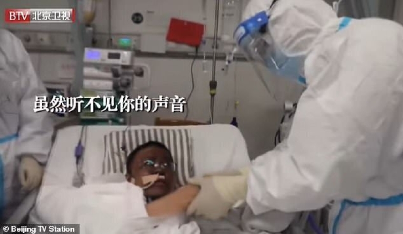 After treatment for coronavirus, doctors from Wuhan became dark-skinned