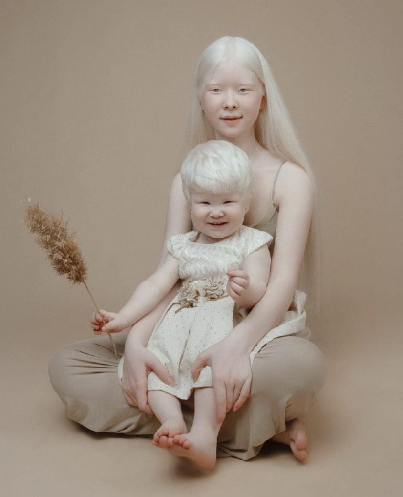 Albino sisters from Kazakhstan conquer the modeling world