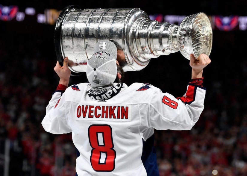 Alexander Ovechkin has finally won the Stanley Cup!