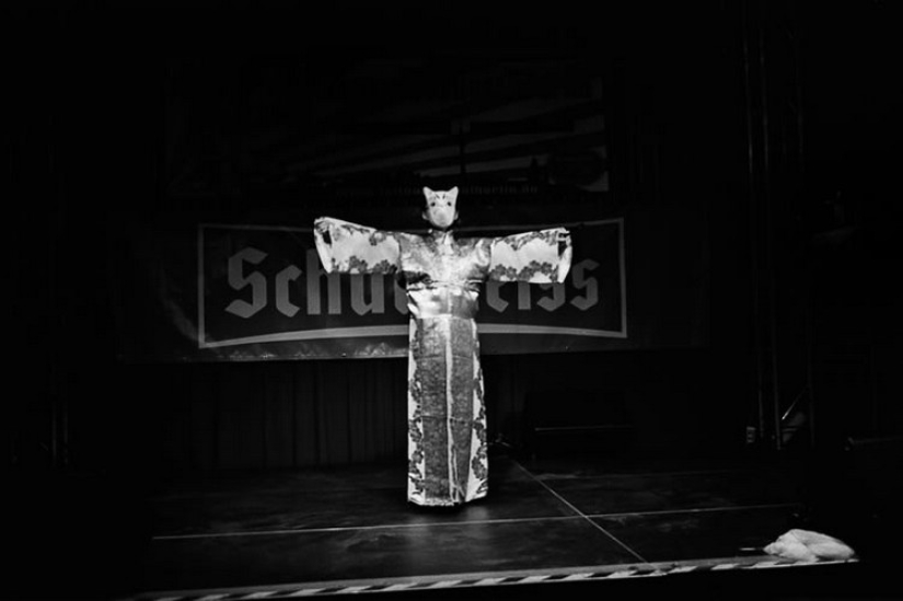 "All cats are grey": Night Berlin in the lens of Christian Reister