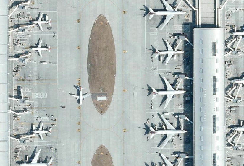 Amazing geometry of runways