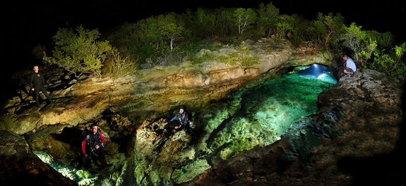 Amazing underwater caves