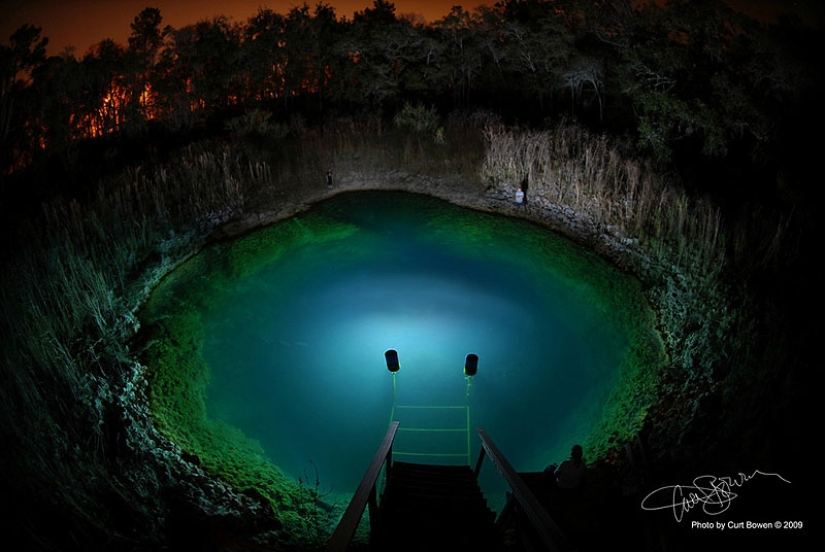 Amazing underwater caves