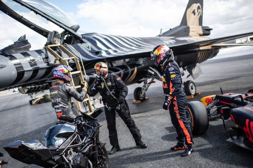 An incredible race! A supercar, a sports motorcycle, an F1 car, a private jet and a fighter jet came together in a confrontation