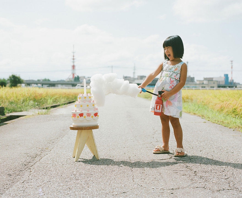 An unusual photo album of a 4-year-old Japanese woman