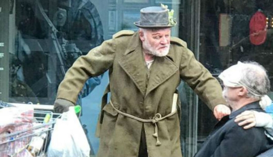 Anthony Hopkins was mistaken for a homeless man on one of the streets of a British city