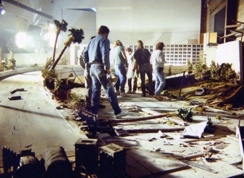 Apocalypse with your own hands: how Cameron filmed a nuclear explosion for the movie "Terminator 2"