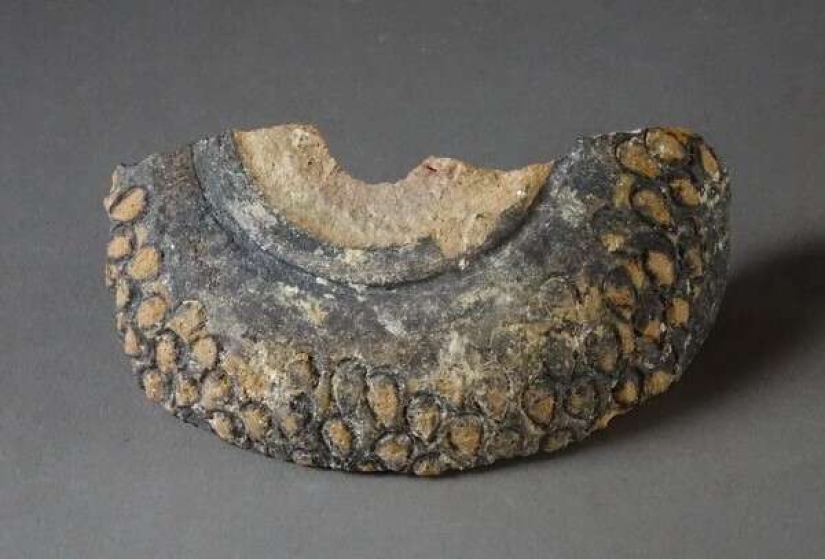 Archaeologists found medieval hand grenades in Jerusalem