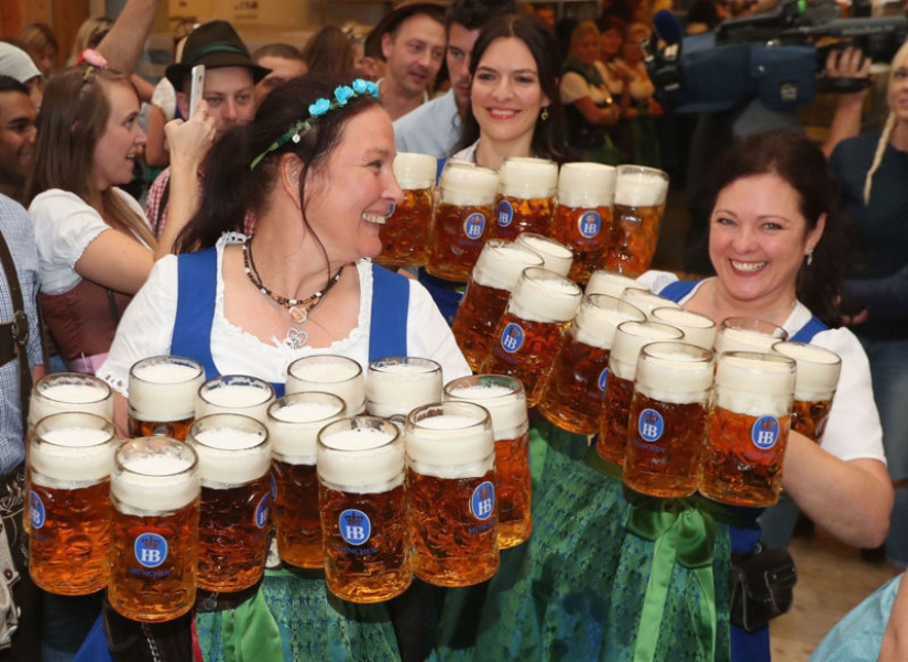 Arnold Schwarzenegger, waitress salaries and the Russian Answer: What You Didn't Know about Oktoberfest