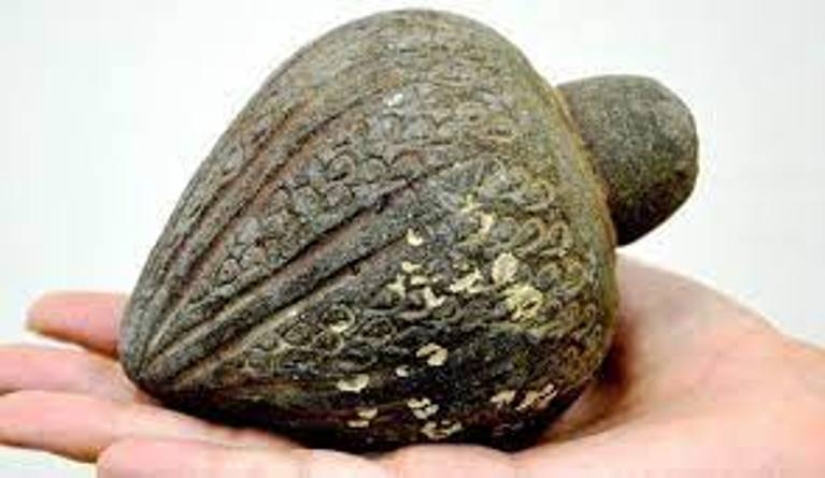 Arqueólogos encontraron granadas de mano medievales en Jerusalén
