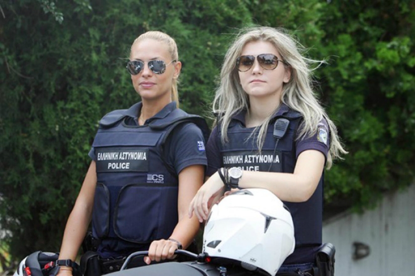 Arrest me immediately! The cutest policewomen from all over the world