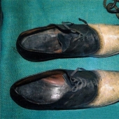 As the robber George Big nose was a pair of shoes and an ashtray