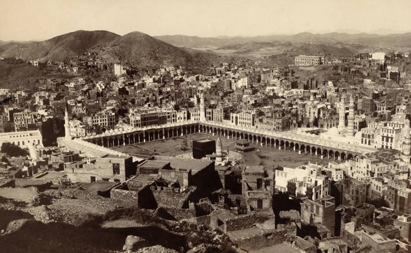 As the "Russian devils" bombed vakhabitov in the Holy city of Mecca
