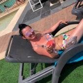 Bebida que salva vidas: las vacaciones con amigos en el resort salvaron a la niña de la anorexia
