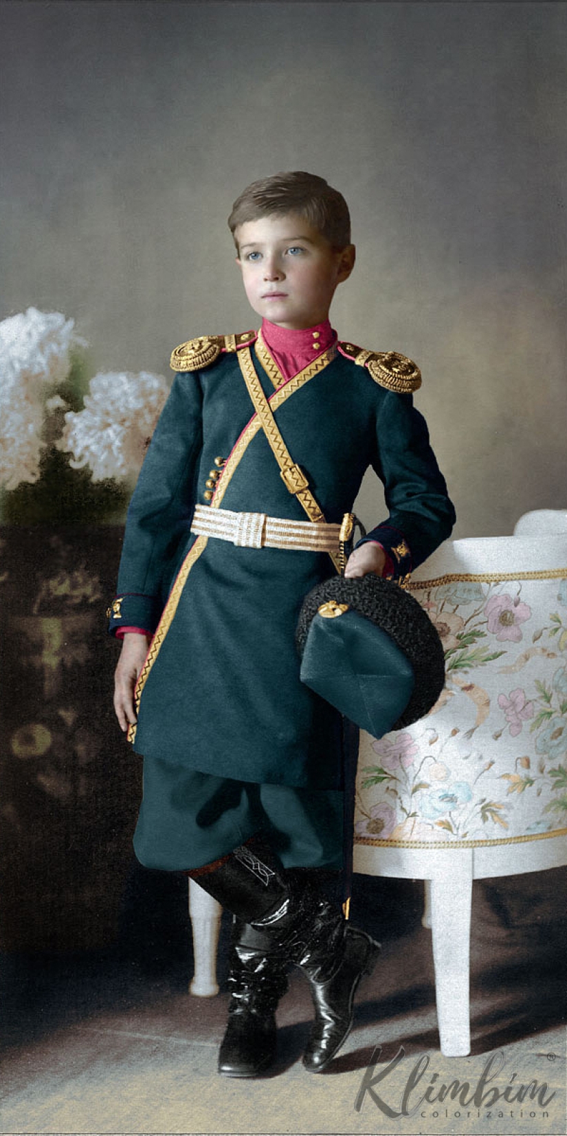 Before and after colorization: the Revived Faces of Russian History