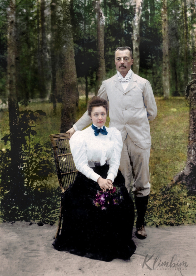 Before and after colorization: the Revived Faces of Russian History