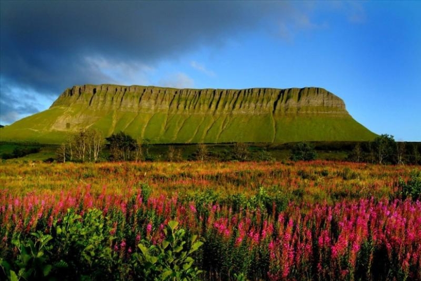 Ben Balben es una montaña increíblemente pintoresca en el condado de Sligo