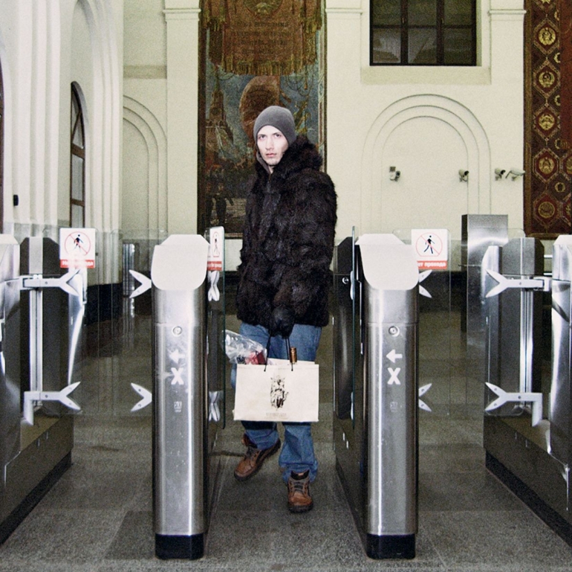 "Beware, the doors are closing": the earliest and latest passengers of the Moscow metro — and their stories