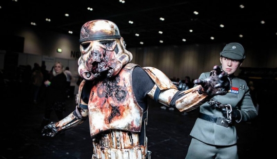 Blood, severed heads and creepy faces: the "walking dead" party has died down in London