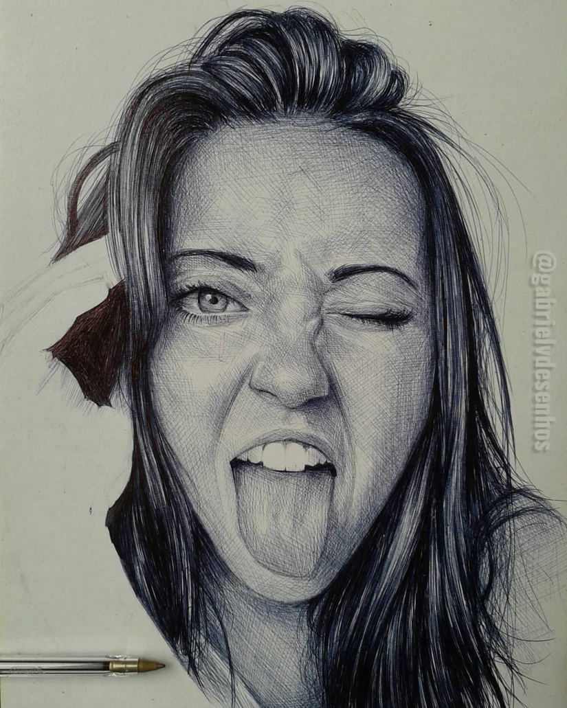 Brazilian artist creates incredibly realistic and emotional portraits in pen