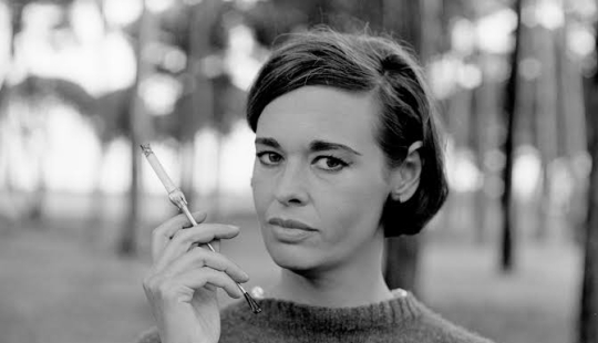 Bright dawn, quiet sunset: Gloria Vanderbilt, who inspired the author of the novel Breakfast at Tiffany's, has died