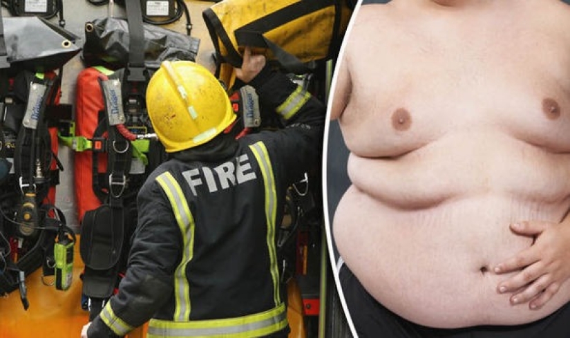 British firefighters have to free fat people from their homes three times a day