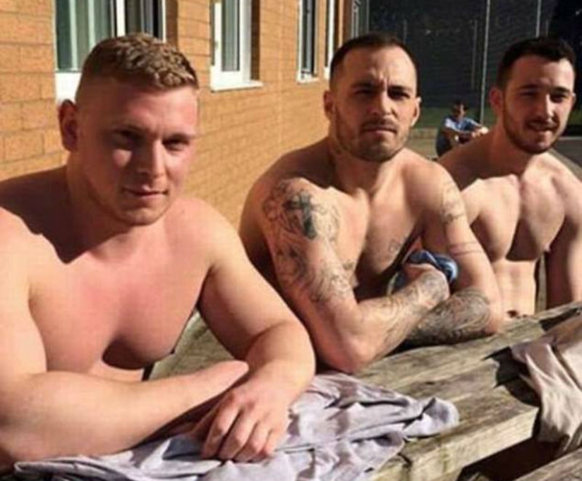 British prisoner will be given a two-year sentence for taking a selfie on Facebook