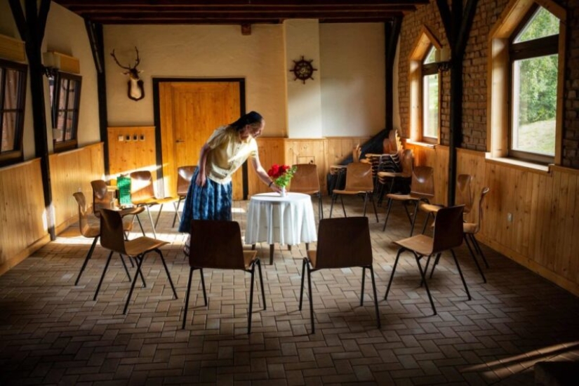 Bruderhof: cómo viven las comunas cristianas, donde han abandonado la tecnología
