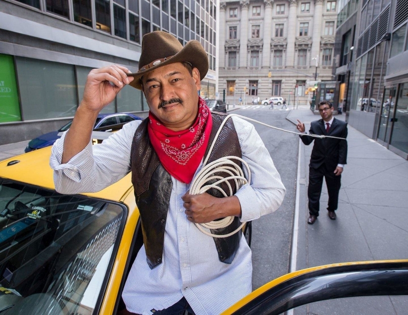 Brutal and anti-glamour: "hot" taxi drivers of New York again starred for the annual fun calendar