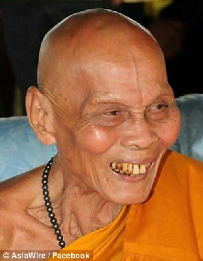 Buddhist monk smiled two months after death
