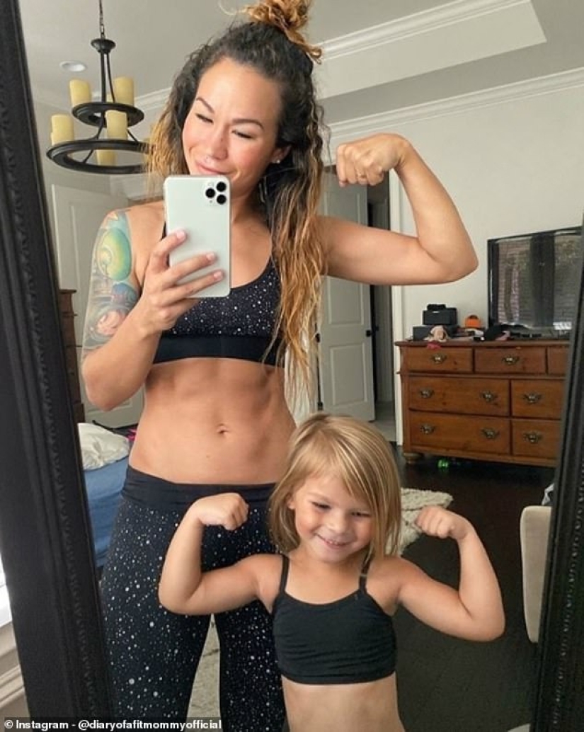 Buns from mom: netizens condemn fitness blogger for demonstrating her charms