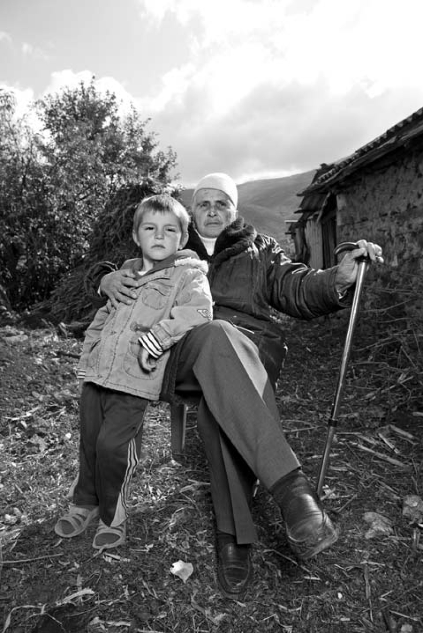 Burnesha: Mujeres-Hombres de Albania